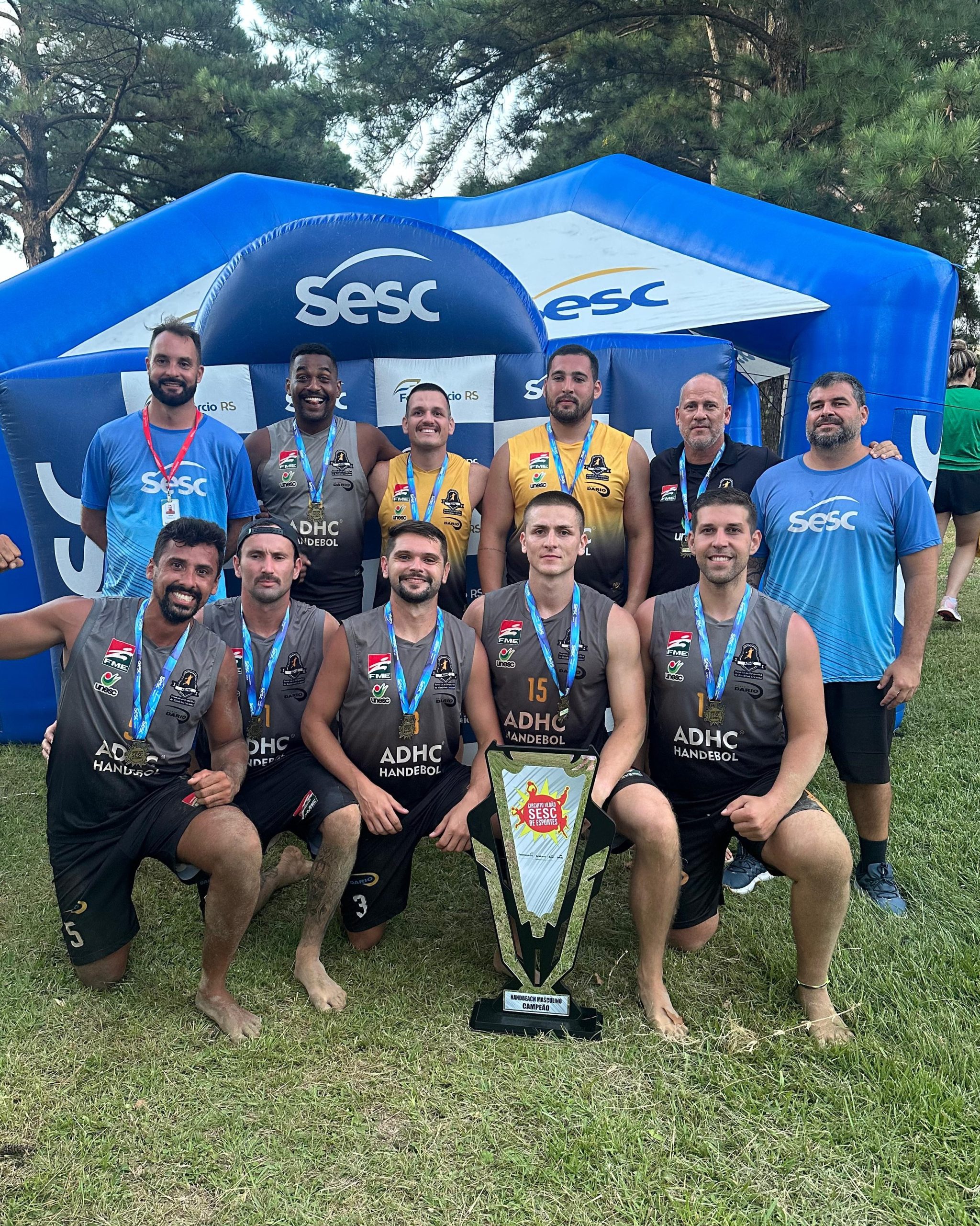 Handebol masculino de areia de Criciúma conquista etapas do Circuito Sesc -  CNV Mais