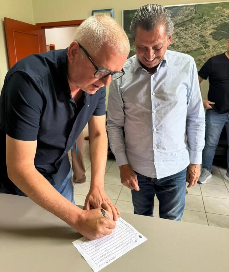 Edésio Spillere, vice-prefeito de Nova Veneza e deputado Júlio Garcia