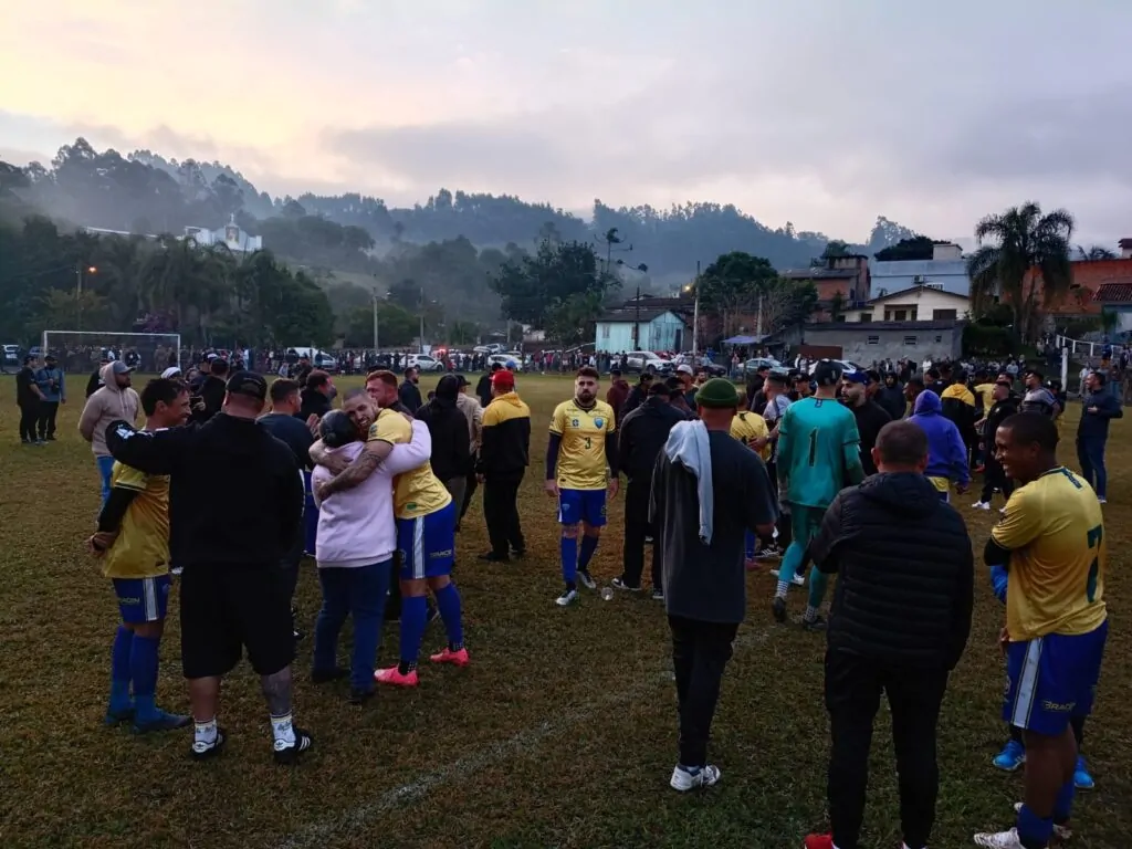 Amigos do Pexinga e Ouro Preto decidirão o título do Campeonato Municipal de Futebol de Criciúma